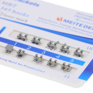 100 Set di <span class=keywords><strong>Brackets</strong></span> Ortodontici Dentali <span class=keywords><strong>Mini</strong></span> <span class=keywords><strong>MBT</strong></span> 022 con <span class=keywords><strong>Base</strong></span> a Rete - Product Image 5