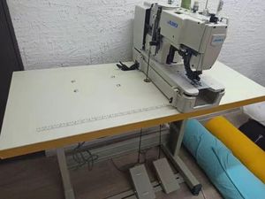 JACK Industrial Sewing Machine JK-781 Straight Button Hole Machine With Complete Machine and <b>Stand</b> - Product Image 6