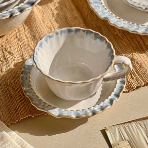 Vaisselle de cuisine pour usage domestique : Assiettes, bols, tasses à café au design épuré et raffiné, ensemble de vaisselle de luxe léger - Product Image 4