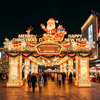 Grandes lanternes de Noël commerciales, décorations lumineuses en forme de tunnel et arches de Père Noël pour les événements festifs