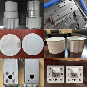 Équipement de sablage de pointe pour le traitement des surfaces métalliques, plastiques et en verre avec traitement personnalisé à Zhongshan - Product Image 2