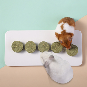 Venta al por mayor barato masticar palo Chinchilla conejo hámster Molar juguete heno <span class=keywords><strong>Timothy</strong></span> para alimentación Animal conejillo de indias comida conejo <span class=keywords><strong>Timothy</strong></span> hierba - Product Image 6