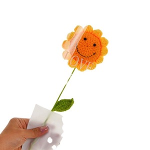 Ornements de bouquet de tournesol en laine tissée à la main envoyer des camarades de classe envoyer des amis envoyer des collègues Bouquet cadeau ensoleillé positif - Product Image 5