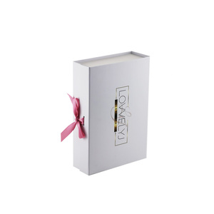 Customized Print logo White Cardboard Magnet Boxes <b>Magnetic</b> Closure <b>Box</b> with Ribbon - Product Image 4