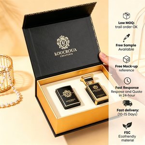 Boîte à parfum en carton recyclable de forme livre, design personnalisé, finition mate, avec flacon - Product Image 1