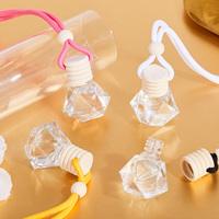 Diffuseur suspendu 8 ml au parfum floral et citronné rafraîchissant, avec bouchon en bois, éliminateur d'odeurs, désodorisant et décoratif pour voiture