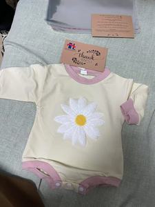 Surplus original supérieur au budget, stock restant de vêtements pour bébés de marque, vêtements pour bébés et enfants en vente à l'unité - Product Image 6