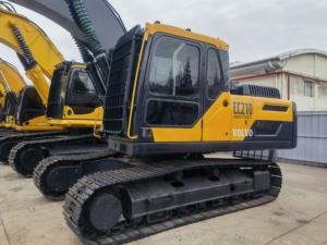 Excavadora de construcción de baja hora Excavadora de orugas VOLVO EC210 de segunda mano grande a la venta - Product Image 2