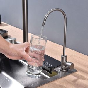Évier de cuisine simple en acier inoxydable SUS304 avec robinet cascade à affichage numérique et éclairage, multifonctionnel pour le rinçage des verres - Product Image 2