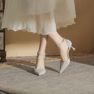 Zapatos de tacón de aguja ligeros de invierno con pedrería, de piel sintética y satén, con cordones y punta, elegantes para club o boda - Product Image 3