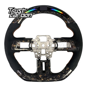 Volante de Fibra de Carbono Forjado Personalizado y Elegante para <span class=keywords><strong>Ford</strong></span> <span class=keywords><strong>Mustang</strong></span> S550 2015-2023 5.0L GT <span class=keywords><strong>V8</strong></span> 350 500 Shelby <span class=keywords><strong>Mach</strong></span> <span class=keywords><strong>1</strong></span> RTR - Product Image 1