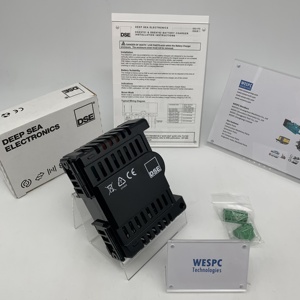 Cargador de Batería Vertical de 24 Voltios DSE9701, 5 Amperios, Original, Hecho en el Reino Unido - Product Image 1