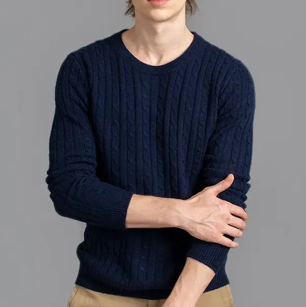 Pull en cachemire à motif de tricot torsadé classique pour homme