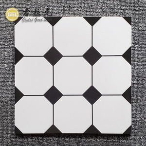 Carreaux <span class=keywords><strong>de</strong></span> porcelaine modernes à motifs irréguliers, <span class=keywords><strong>noir</strong></span> <span class=keywords><strong>et</strong></span> <span class=keywords><strong>blanc</strong></span>, couleurs mélangées, résistants à l'eau, pour la décoration <span class=keywords><strong>de</strong></span> salles <span class=keywords><strong>de</strong></span> <span class=keywords><strong>bain</strong></span> <span class=keywords><strong>et</strong></span> <span class=keywords><strong>de</strong></span> murs intérieurs - Product Image 1