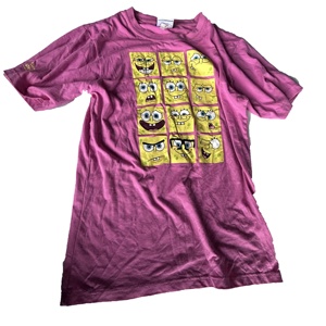 <span class=keywords><strong>เสื้อผ้า</strong></span>มือสองของเด็กผู้หญิงน้ำหนัก45กก. <span class=keywords><strong>เสื้อผ้า</strong></span><span class=keywords><strong>เกาหลี</strong></span>ทรงหลวมสไตล์<span class=keywords><strong>เกาหลี</strong></span> - Product Image 4