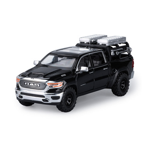 Modelo de Camioneta Ram de Aleación Fundida a Presión 1:32 con Puertas, Capó y Puerta Trasera Abribles, Luces, Sonido, Retroceso, Dirección y Amortiguadores para Niños - Product Image 6