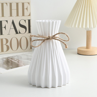 Vase de simulation Vase décoratif simple et exquis de style nordique en gros en stock