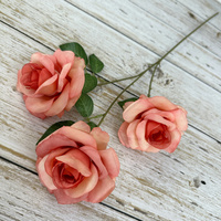 Pas cher Belle Faux Soie Rose Branches Roses Artificielles 3 Têtes pour Toile de Fond de Mariage