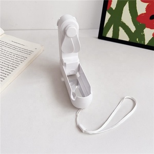 Mini Ventilador Eléctrico Portátil de Verano, Lindo Ventilador de Bolsillo con Fuente de Alimentación USB, Tres Velocidades, Superventas con Luz LED - Product Image 4