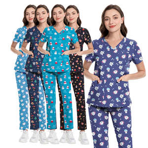 Custom Printed Fun Festival Holidays Christmas Scrubs Tops Premium Medical Scrubs para profesionales de la salud australianos - Product Image 4
