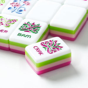 Jeu <span class=keywords><strong>de</strong></span> tuiles <span class=keywords><strong>de</strong></span> Mahjong américain en acrylique rose, motif floral <span class=keywords><strong>de</strong></span> <span class=keywords><strong>jardin</strong></span>, <span class=keywords><strong>de</strong></span> luxe, portable, en stock directement <span class=keywords><strong>de</strong></span> l'usine, idéal comme cadeau - Product Image 4