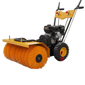 Balayeuse pour gazon artificiel, robot de nettoyage pour gazon artificiel, machine de nettoyage et de brossage du gazon - Product Image 1
