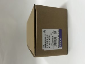 Motor Servo AC Omron R88M-G20030L-S2 - Product Image 1