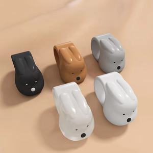 <span class=keywords><strong>Bloc</strong></span> de <span class=keywords><strong>porte</strong></span> en silicone de dessin animé mignon Protection des enfants et <span class=keywords><strong>bloc</strong></span> d'aspiration de poignée de <span class=keywords><strong>porte</strong></span> de chambre à coucher - Product Image 4