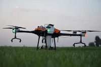 Fournisseurs de drones quadricoptères EFT G30 à structure durable, grande capacité 30L, drones autonomes pliables, pulvérisateur de drones agricoles