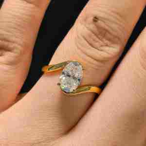 แหวนหมั้นทรงกลม <span class=keywords><strong>2</strong></span> กะรัต แบบกำหนดเอง เงินแท้ S925 ชุบทอง 18K แหวนมอยส์ซาไนต์ แหวนมอยส์ซาไนต์สี D ระดับความสะอาด VVS - Product Image 5