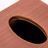 Porte-serviettes de table domestique en cuir PU motif bois brun personnalisé + MDF, boîte à mouchoirs carrée en cuir PU