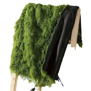 Tapis de mousse artificielle verte, mousse plastique réaliste, mur végétal, décoration de jardin et de sol - Product Image 6