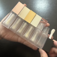 Tube de gloss à lèvres carré givré de 8 ml avec logo personnalisé ISMAN, grand applicateur, emballage vide pour gloss à lèvres, bouchon rose doré, argenté, blanc, noir
