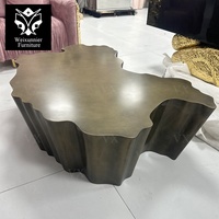 Table basse moderne de luxe de salon en acier inoxydable doré Table centrale créative de conception de tronc de racine d'arbre meubles de maison