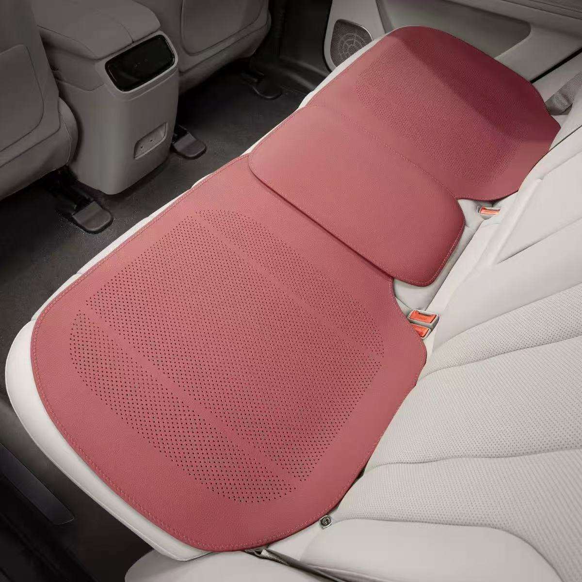 Three-Seater Rear Row