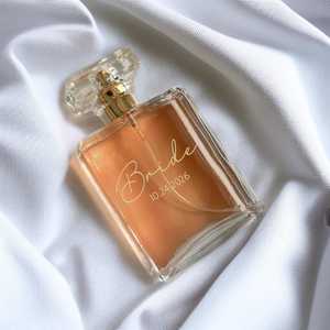 Flacon de parfum de mariée gravé sur mesure, <span class=keywords><strong>cadeau</strong></span> de mariage personnalisé, <span class=keywords><strong>étiquette</strong></span>s personnalisées de luxe en or pour la mariée - Product Image 6