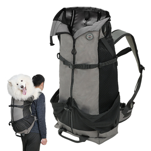 Borsa da trasporto con grande zaino per cani in rete traspirante personalizzata - Product Image 6