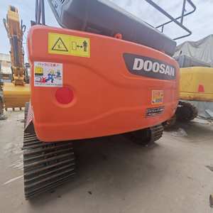 Excavatrice hydraulique sur chenilles d'occasion Doosan DX300 coréenne de 30 tonnes avec moteur et puissance de 159 kW - Product Image 3