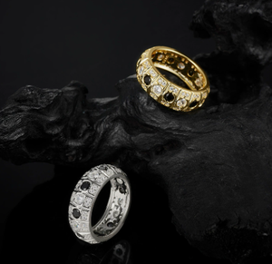 Anillo de Eternidad de Plata S925 de Lujo, Chapado en Oro de 22K, con Moissanita, Corte Brillante Redondo, Engaste en Canal, Diseño Geométrico, Unisex - Product Image 3
