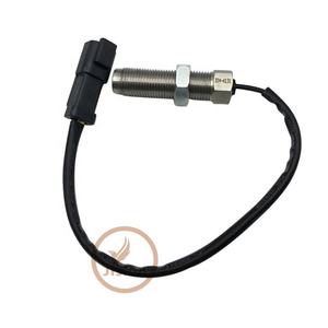 Sensor de Velocidad Magnético 324-4131 3244131 para Maquinaria de Construcción 318D L 320D L 312D L 312C L 320C L - Product Image 4