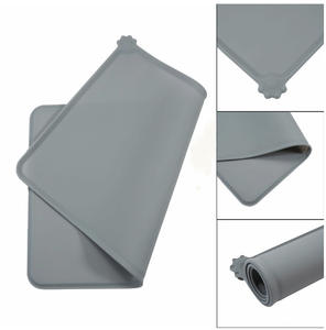 Maßgefertigte Umweltfreundliche Wasserdichte Hundematte mit Tiermuster Silikon Rutschfeste Futtermatte für Haustiere - Product Image 4