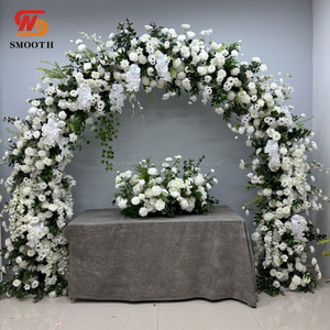ฉากหลังงานแต่งงานดอกไม้สีขาวพร้อมใบไม้สีเขียวสำหรับตกแต่งงานปาร์ตี้ ขายส่งในราคาประหยัด - Product Image 1