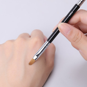 Pinceau correcteur double tête, éponge, pinceau anti-cernes, pinceau pour les cernes, pinceau pour les fentes lacrimales, pinceau de maquillage portable - Product Image 4