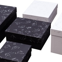 En stock – Vente en gros – Boîte cadeau rectangulaire haut de gamme noire et blanche motif ciel étoilé avec couvercle et base en carton – Fabricant de modèles