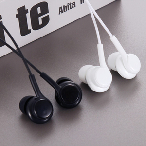 Nuevo Modelo de Auriculares con Cable Tipo-C, Sonido Estéreo, 1.2 Metros, Cancelación de Ruido, Auriculares para Juegos y Música para Teléfono Móvil - Product Image 5