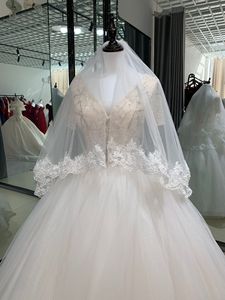 <span class=keywords><strong>Voile</strong></span> de style nouveau 2024, vente chaude à <span class=keywords><strong>bas</strong></span> prix, vente en gros, robes courtes en dentelle blanche pure pour femmes voilées, voiles de mariée pour mariage - Product Image 3