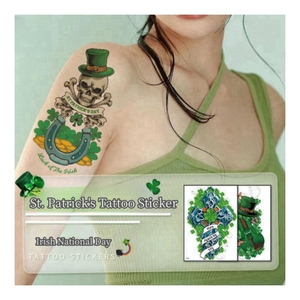 <span class=keywords><strong>Tatuaje</strong></span> Temporal Impermeable del Día Nacional Irlandés, Diseño <span class=keywords><strong>de</strong></span> Calavera con Trébol <span class=keywords><strong>de</strong></span> Cuatro Hojas Verde, Hecho <span class=keywords><strong>de</strong></span> Papel - Product Image 1