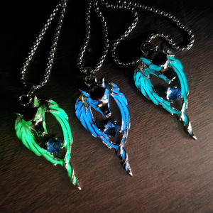 Collier Gothique Luminescent, Chaîne Rétro avec Pendentif <span class=keywords><strong>Totem</strong></span> Loup, Collier à Breloque Luminescent, Chaîne en Alliage - Product Image 6