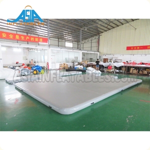 Plataforma Flotante Inflable Personalizada para Jetski y Seabob, Material de Vinilo, Capacidad Superior a 500 kg, para Uso en Piscinas, Lagos y Mar - Product Image 6