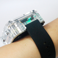 Herramienta de aprendizaje de ataque y defensa WiFi: Deauther Watch Y Hacker Watch para desarrollo de seguridad IoT y programación